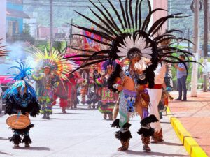 Danza y memoria: pueblos originarios mantienen viva su herencia en Nogales