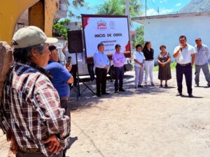 Lázaro Cárdenas tendrá su primera calle pavimentada; arrancan dos obras en Nogales